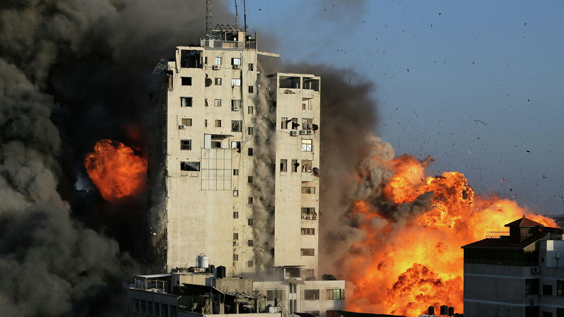 Իսրայելի ռազմաօդային ուժերը ոչնչացրել են Գազայի հատվածում գտնվող բնակելի  շենք | General News